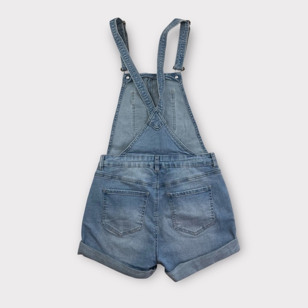 YMI Distressed Denim Overall Shorts Size 3 Blue NWOT - Picture 4 of 6